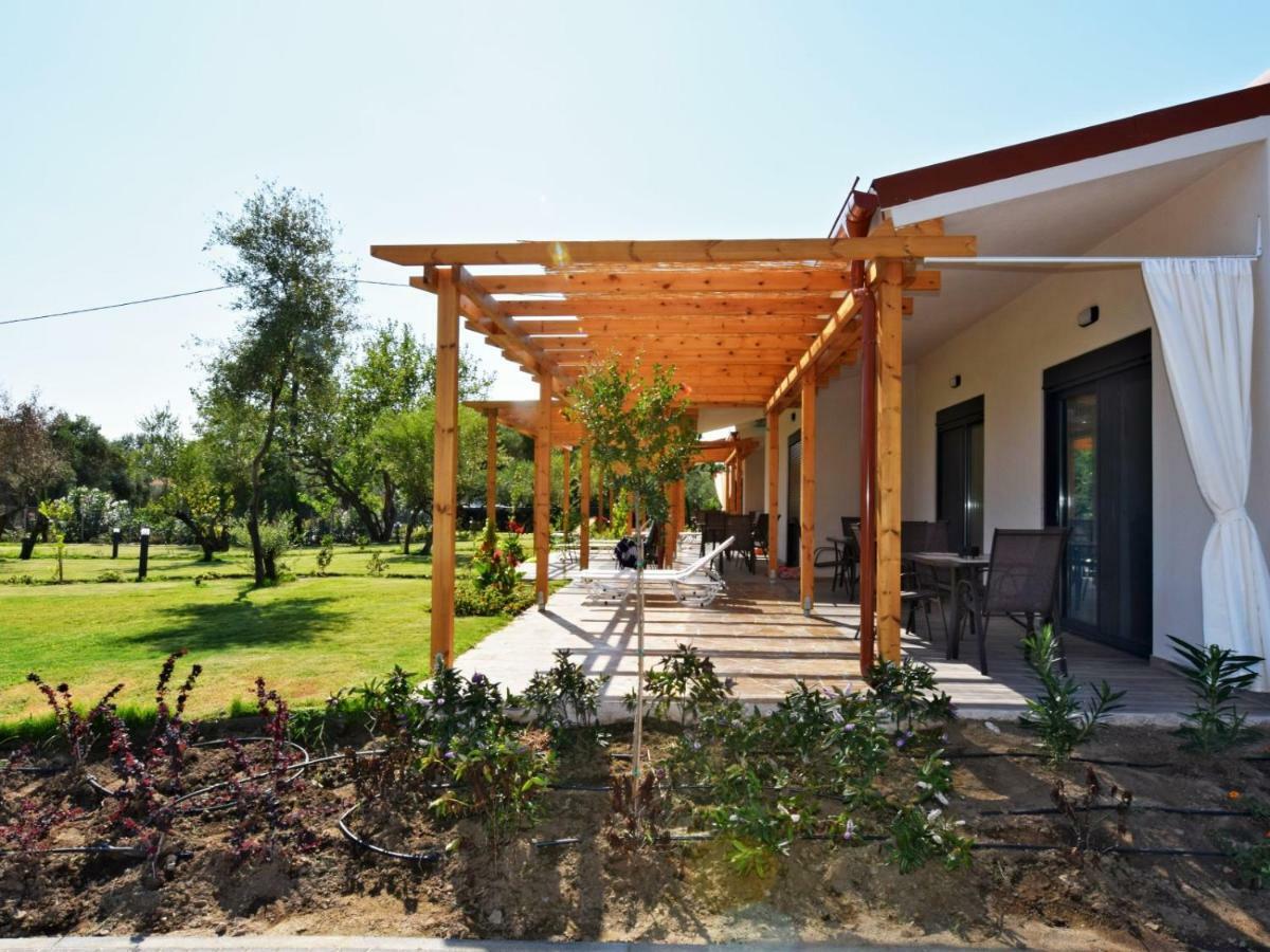 Notos Resort - Tristinika Sithonia Toroni Exteriör bild